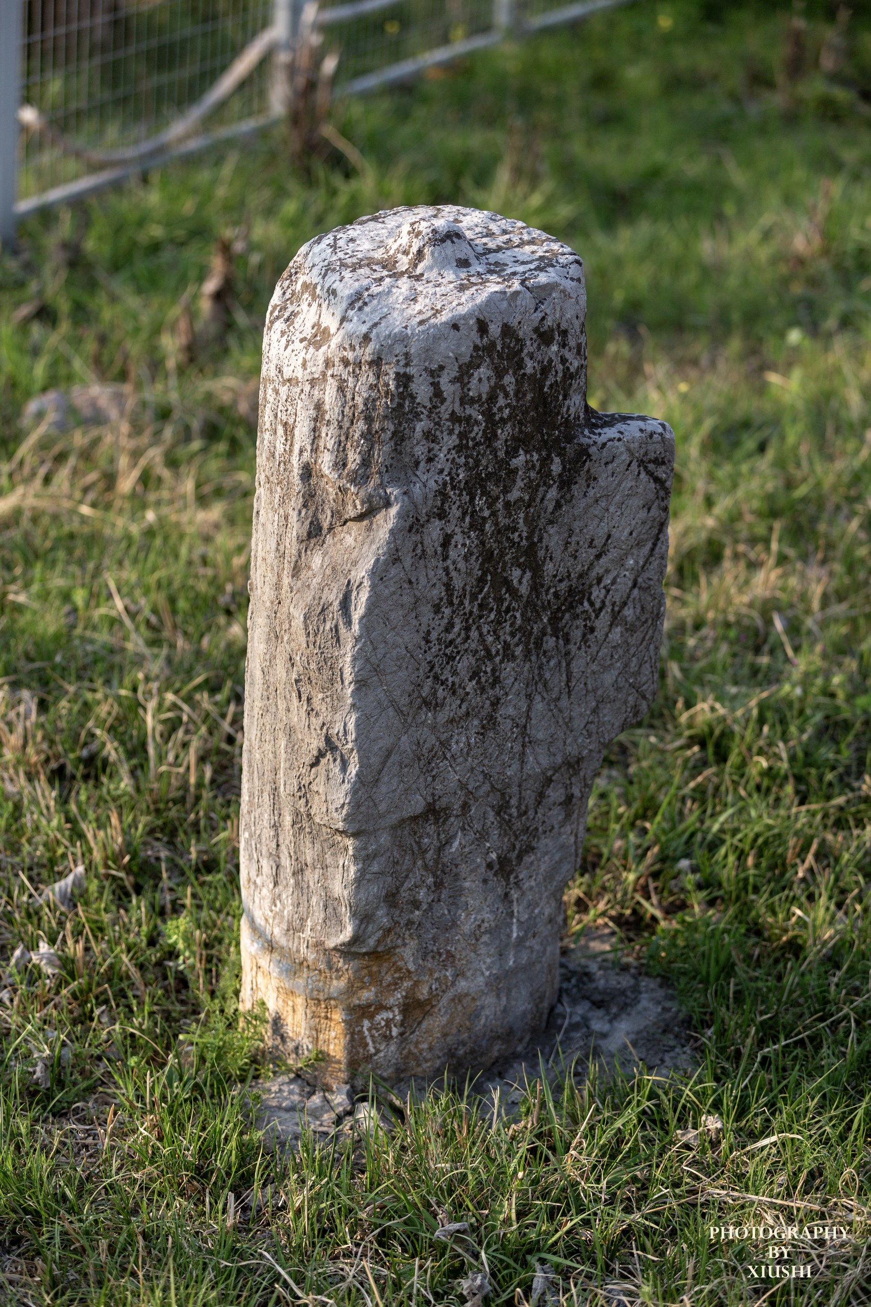 耿崗失考墓石刻 / Genggang Stone Sculpture